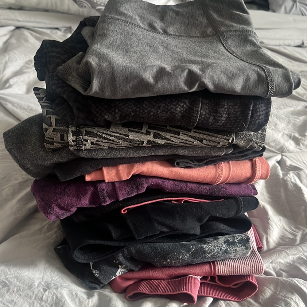 12 pairs of workout leggings